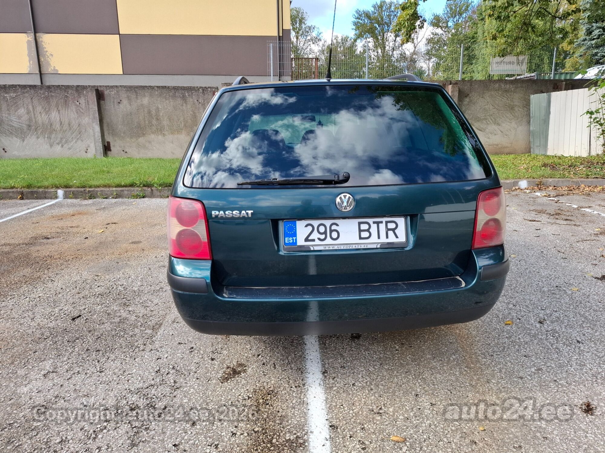 Volkswagen Passat - 7