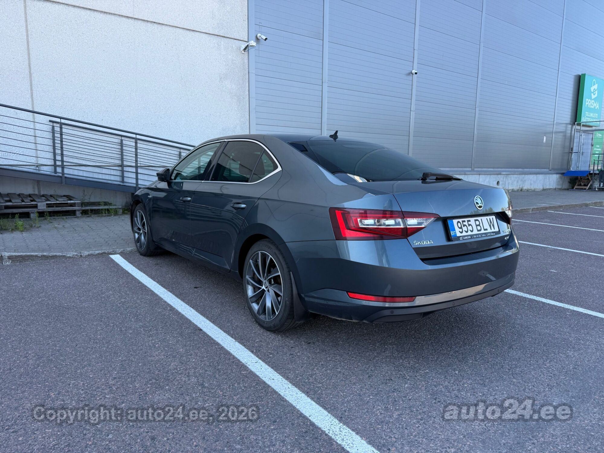 Skoda Superb 2.0 TDI 140kW 2016, kuva 3/9
