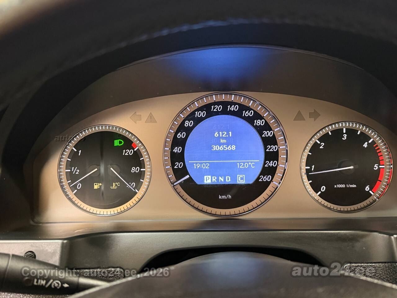 Mercedes-Benz C-Class 2008 — photo 11