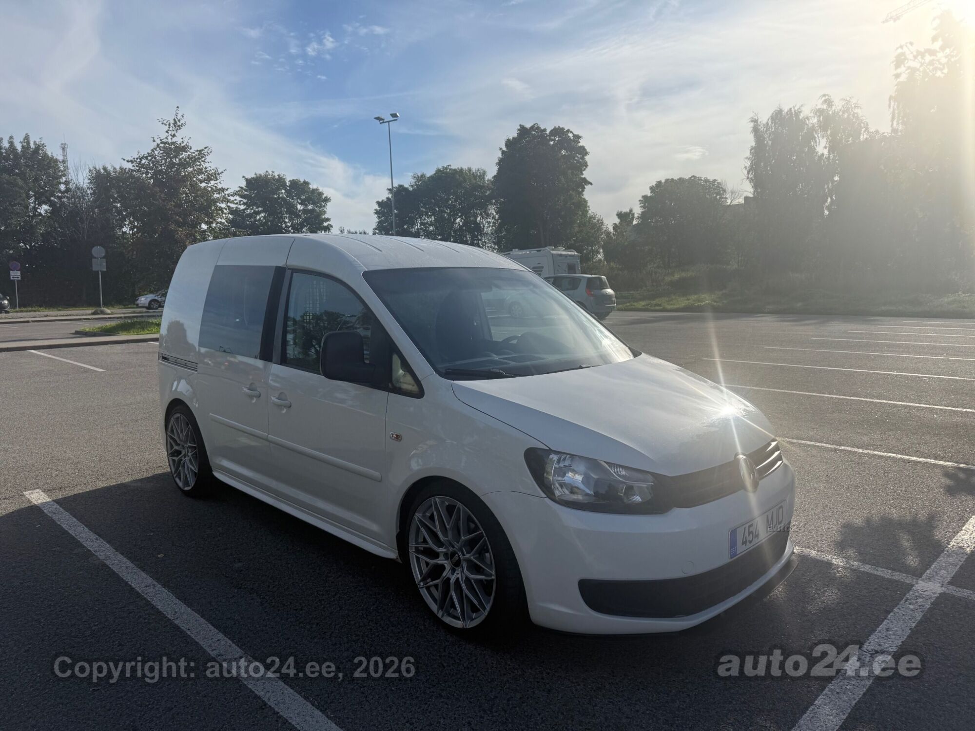 Volkswagen Caddy - 4