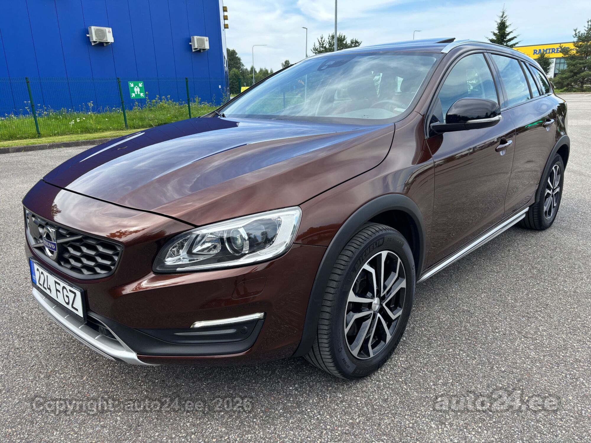 Volvo V60 Cross Country SUMMUM 2.0 D3 110kW