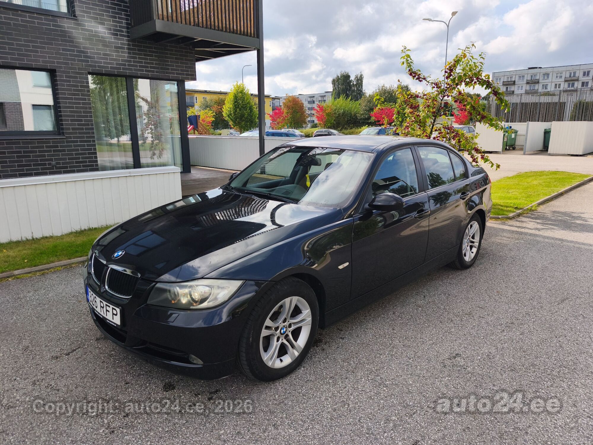 BMW 320 - 1