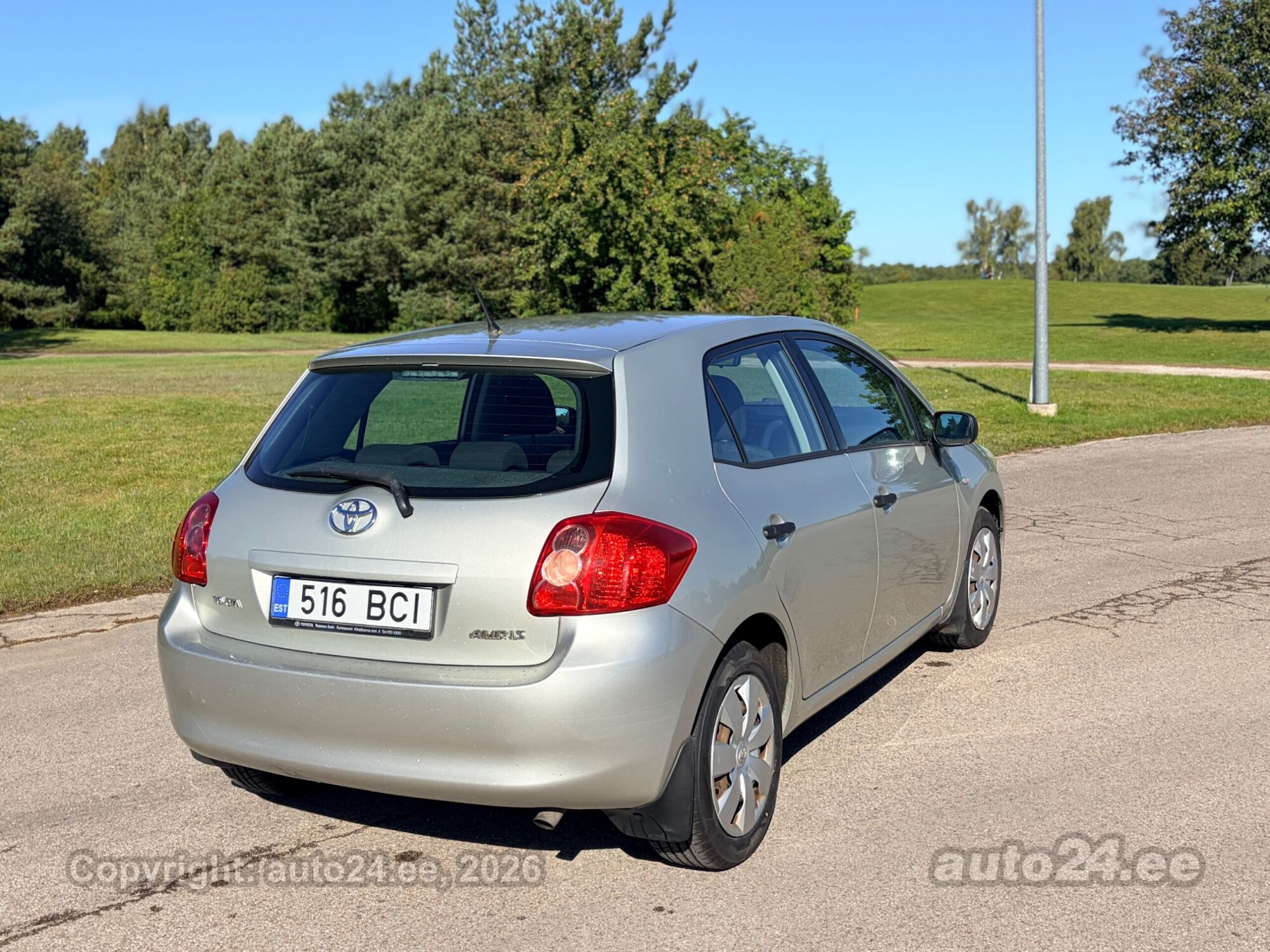 Toyota Auris - 2
