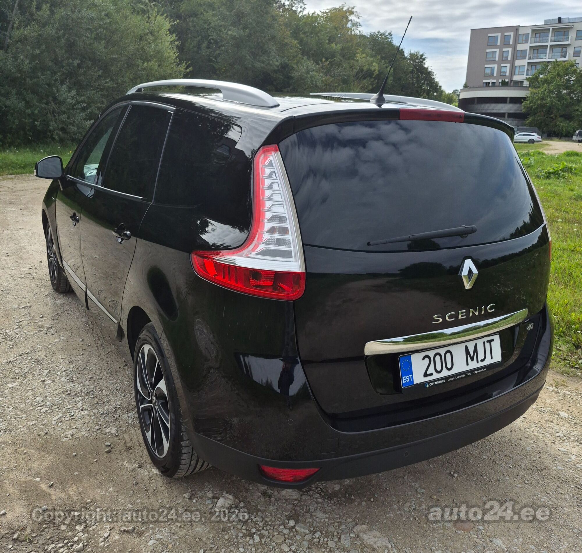 Renault Grand Scenic - 6