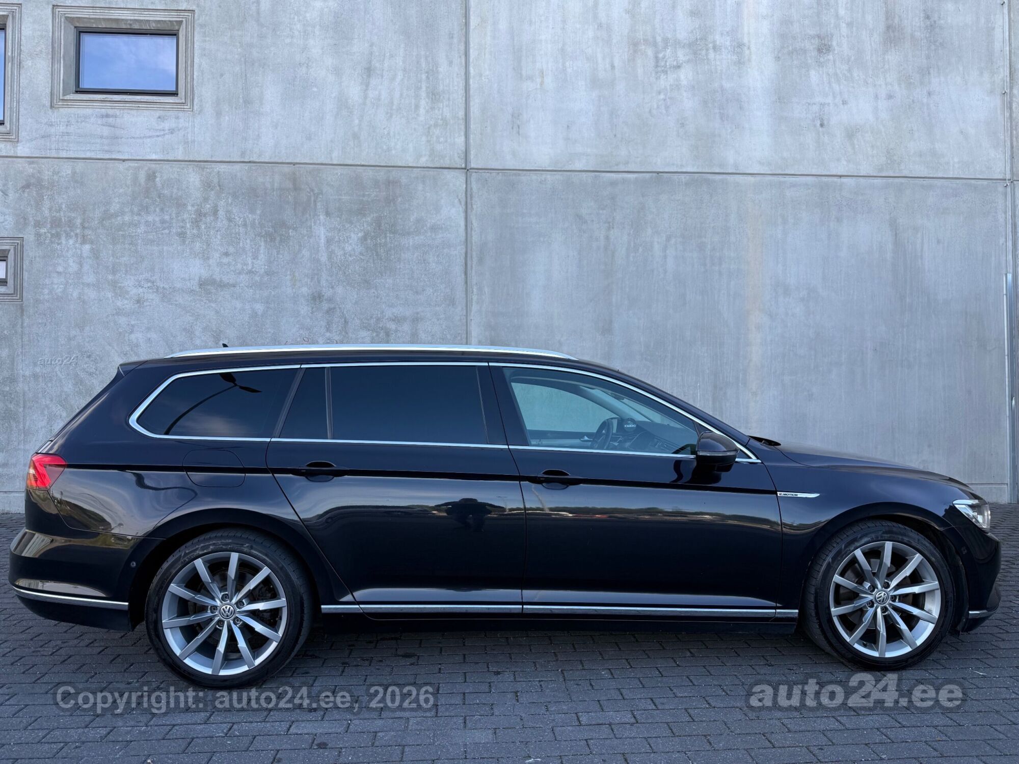 Volkswagen Passat - 6