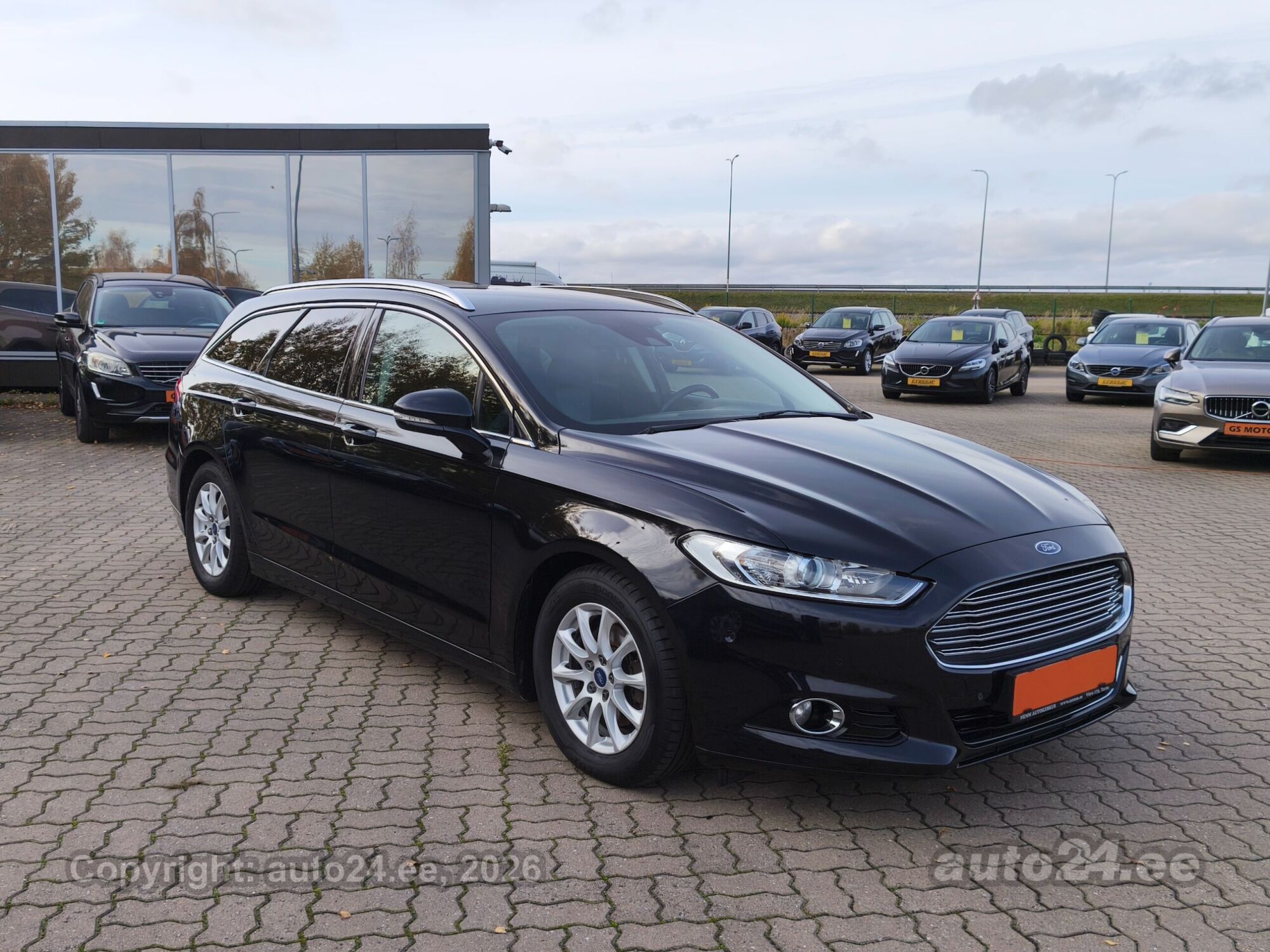 Ford Mondeo 2015 — photo 14
