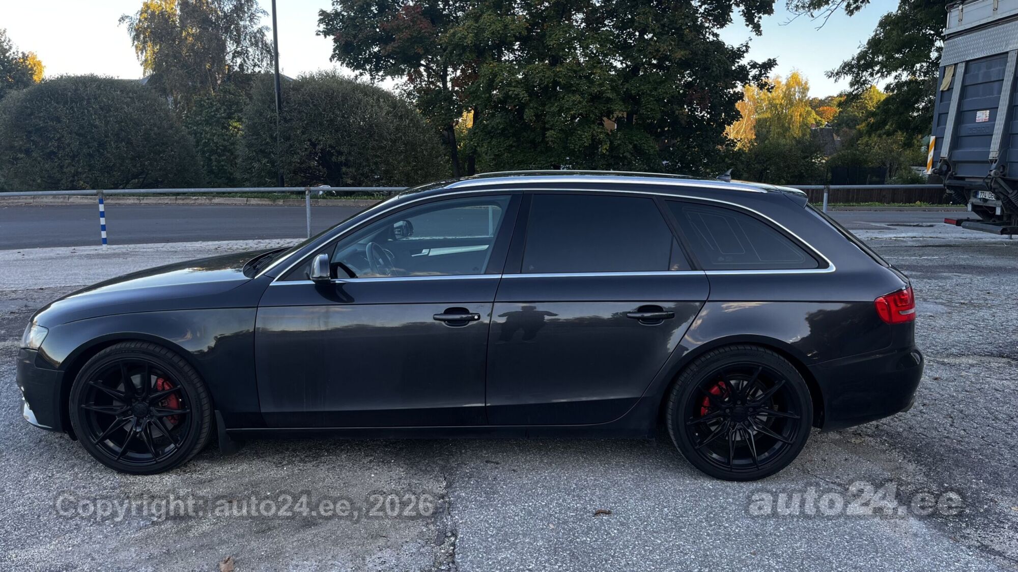 Audi A4 2009 — engine 2967 cm³ (176 kW)
