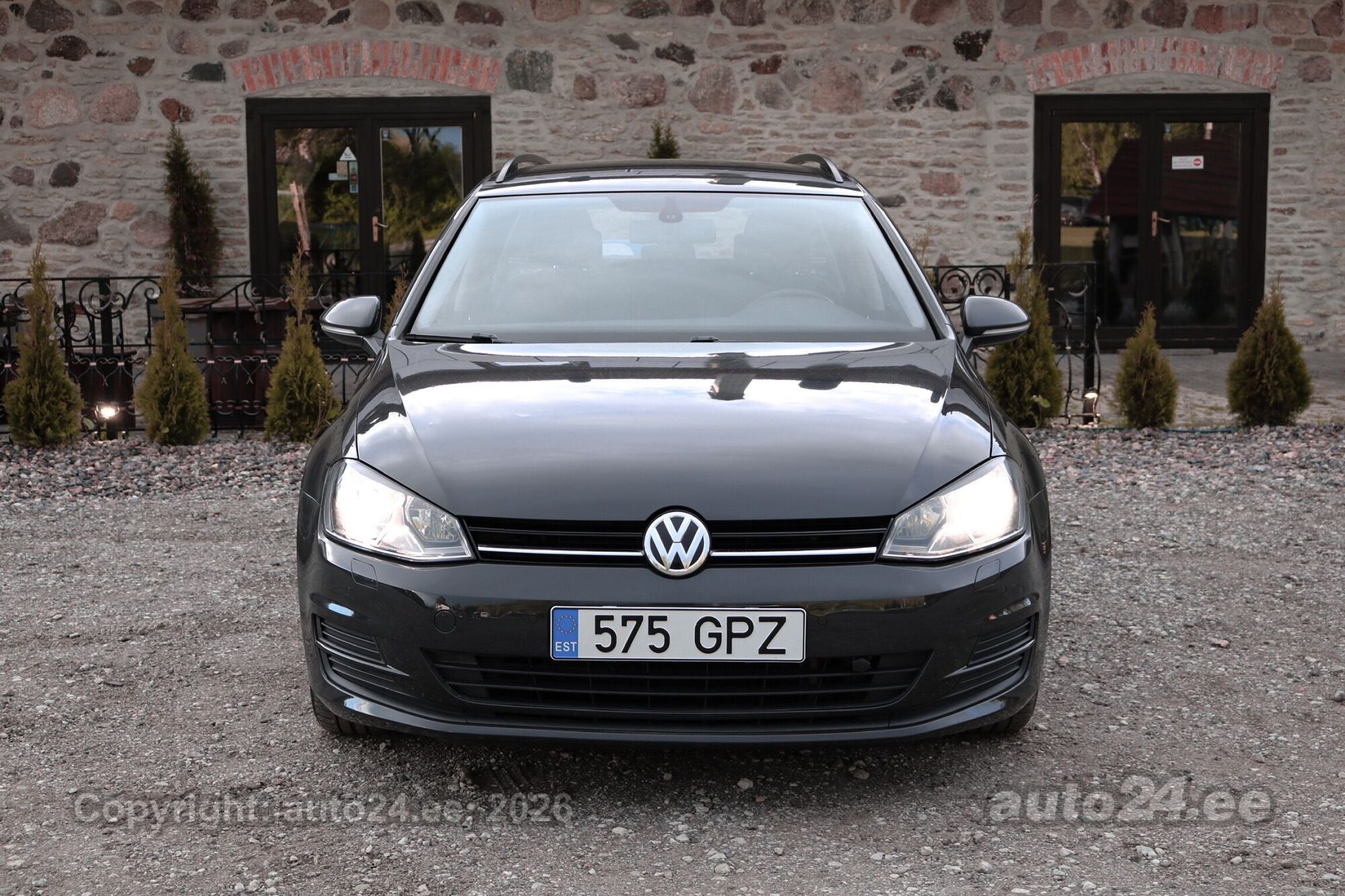 Volkswagen Golf 1.2 R4 77kW 2013, kuva 2/10