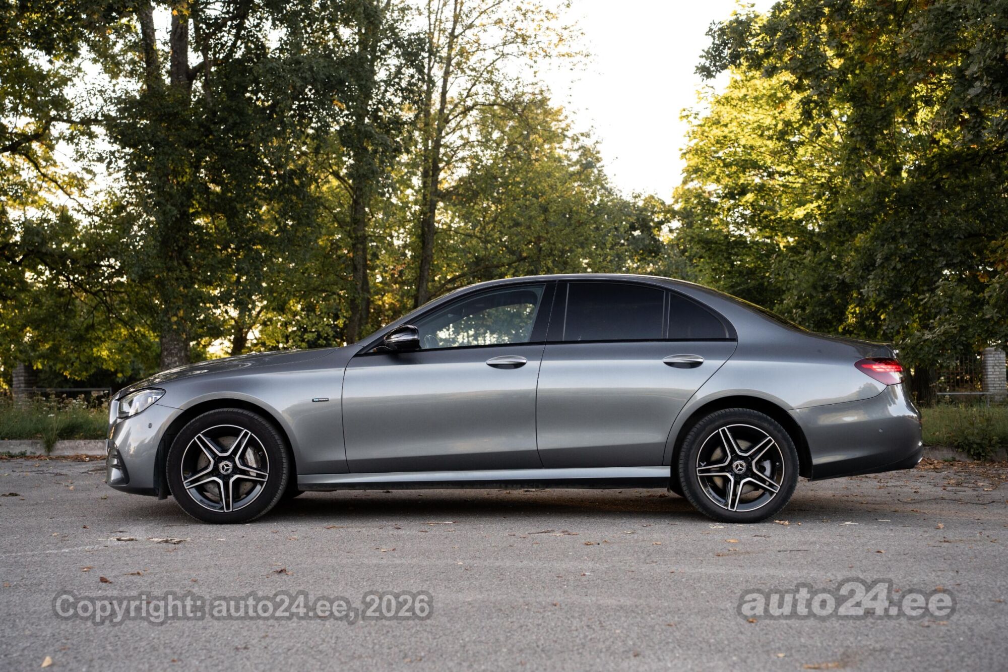 Mercedes-Benz E 300 - 3