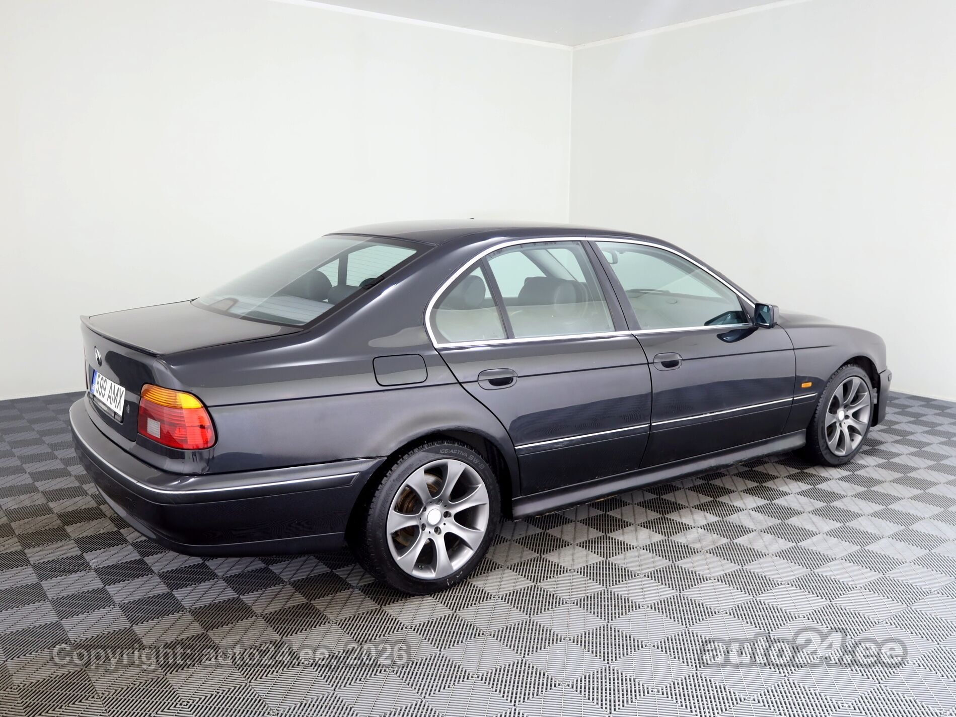 BMW 5-sarja 523 M-Pakett ATM 2.5 125kW 1998, photo 3/9