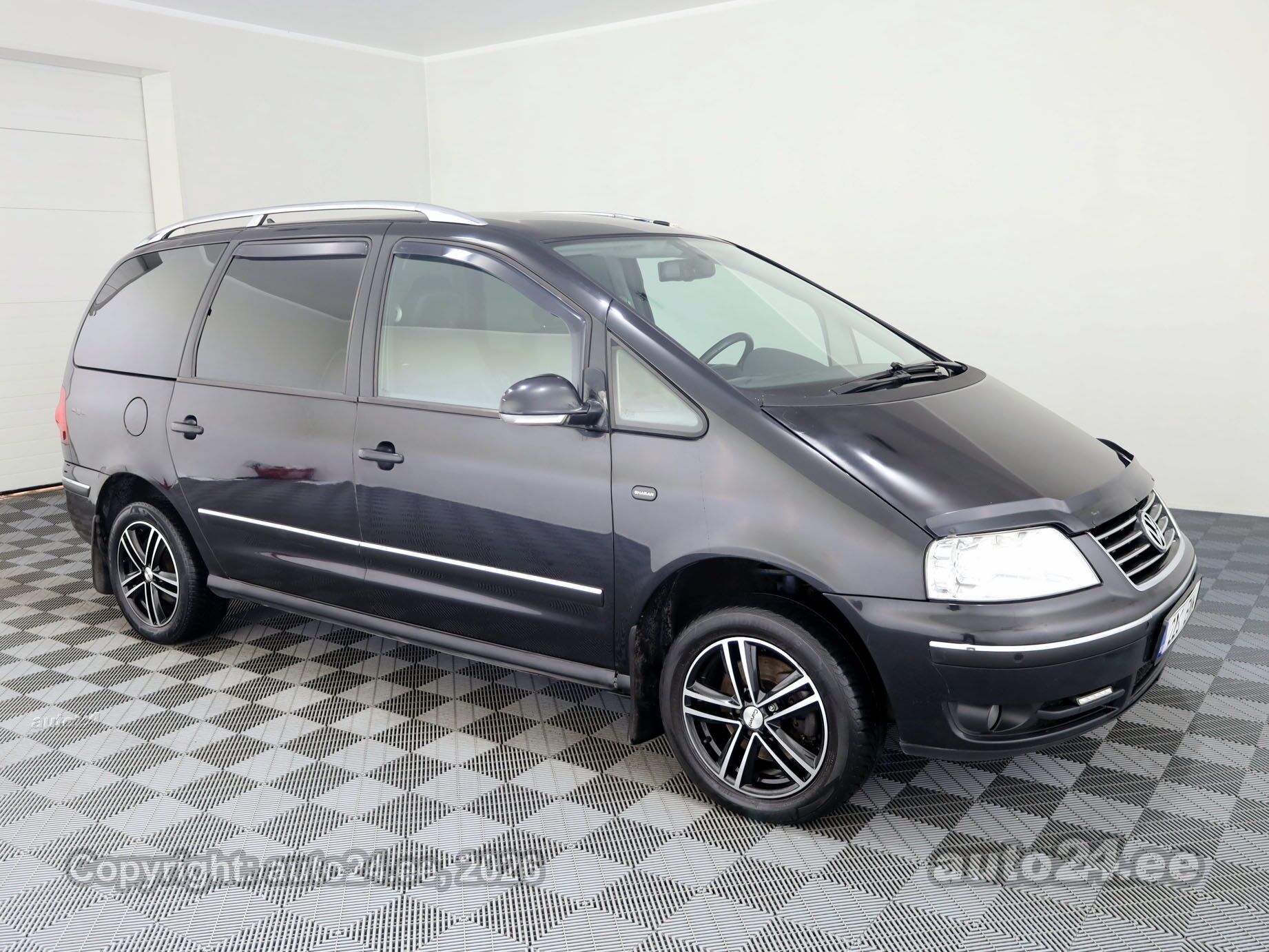 Volkswagen Sharan 2008 — авто для ЗСУ з Європи