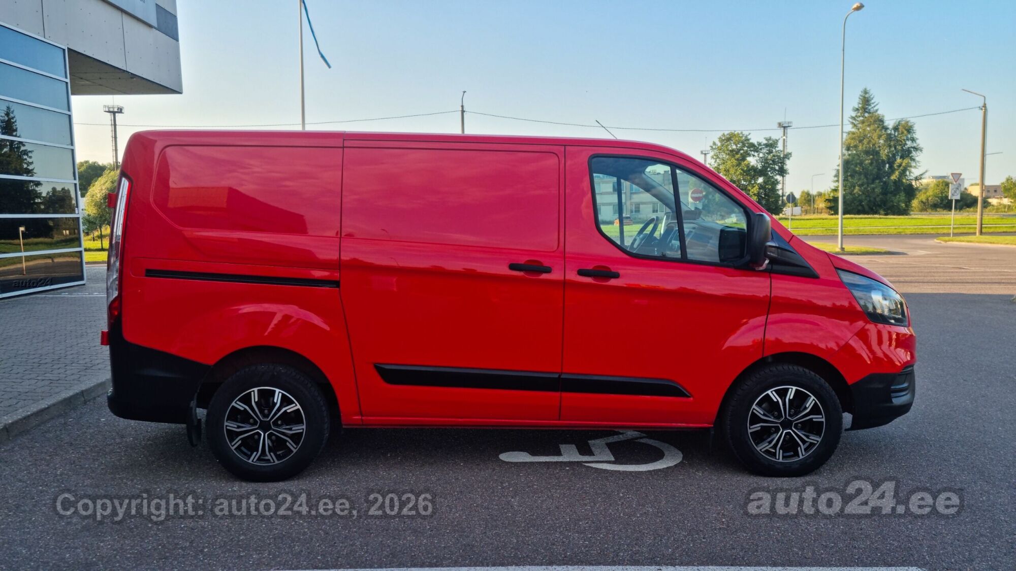Ford Transit Custom 2.0 77kW 2019, kuva 6/10