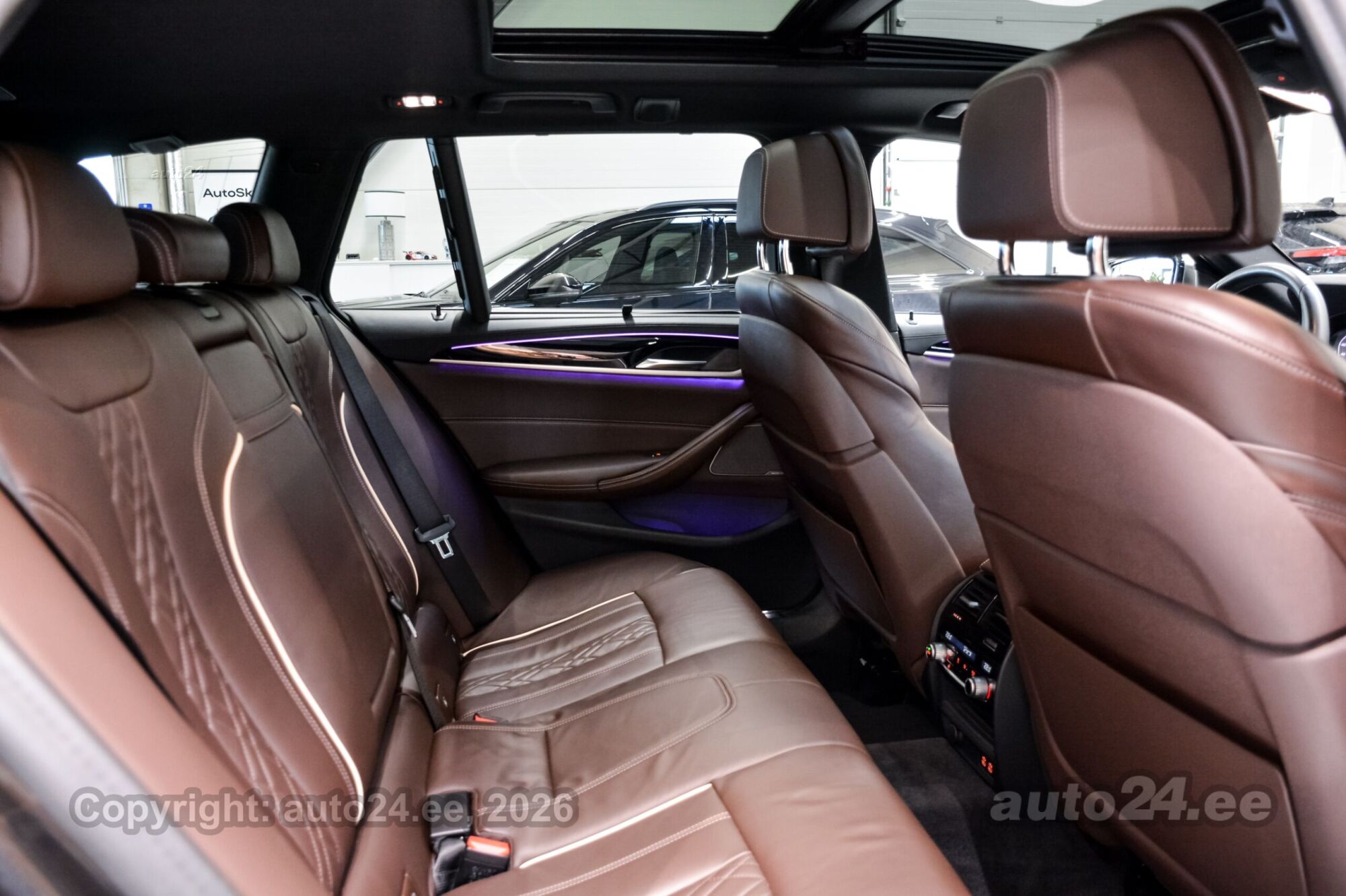 BMW M550 - 12