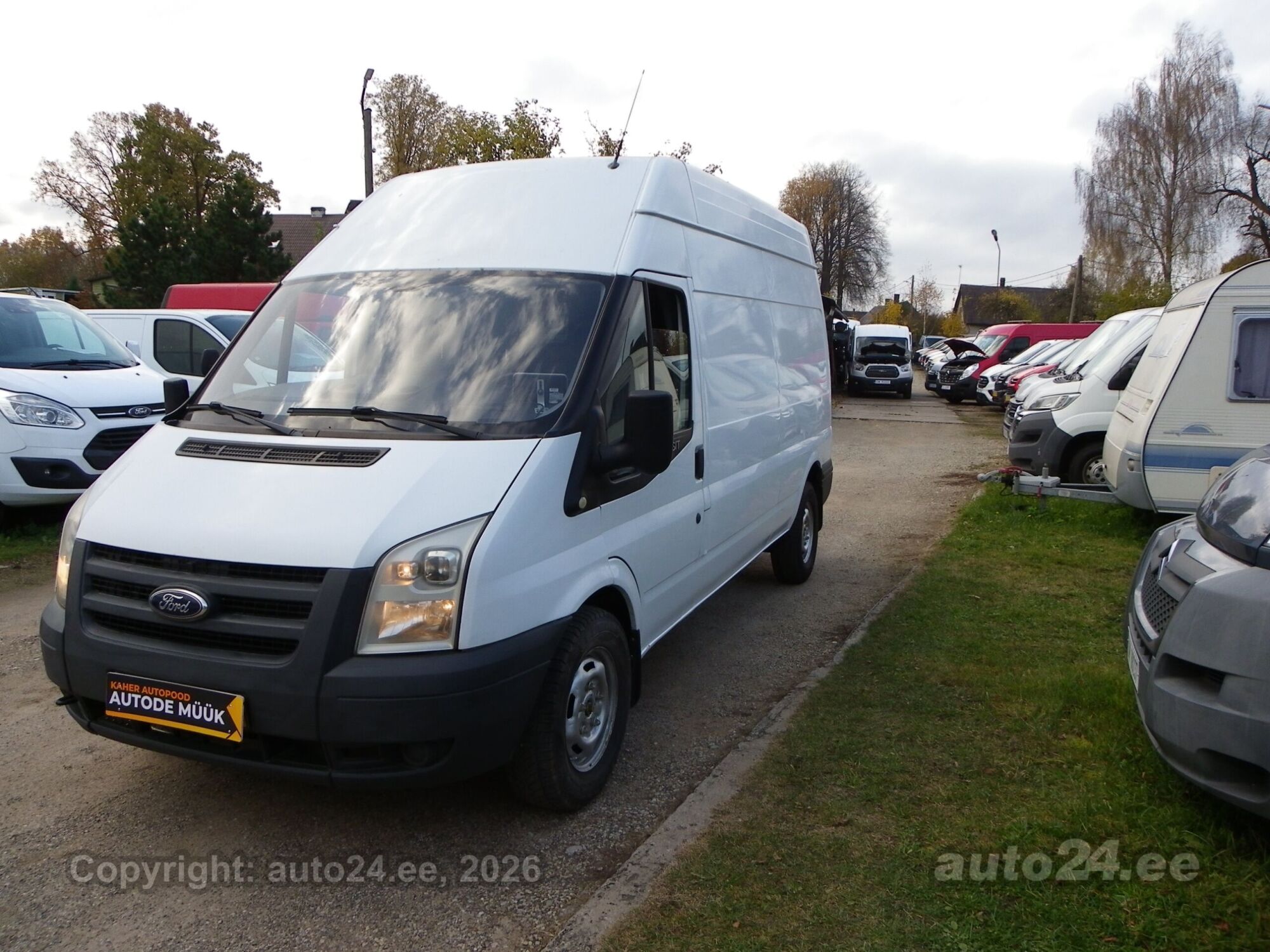 Ford Transit 2011 — салон