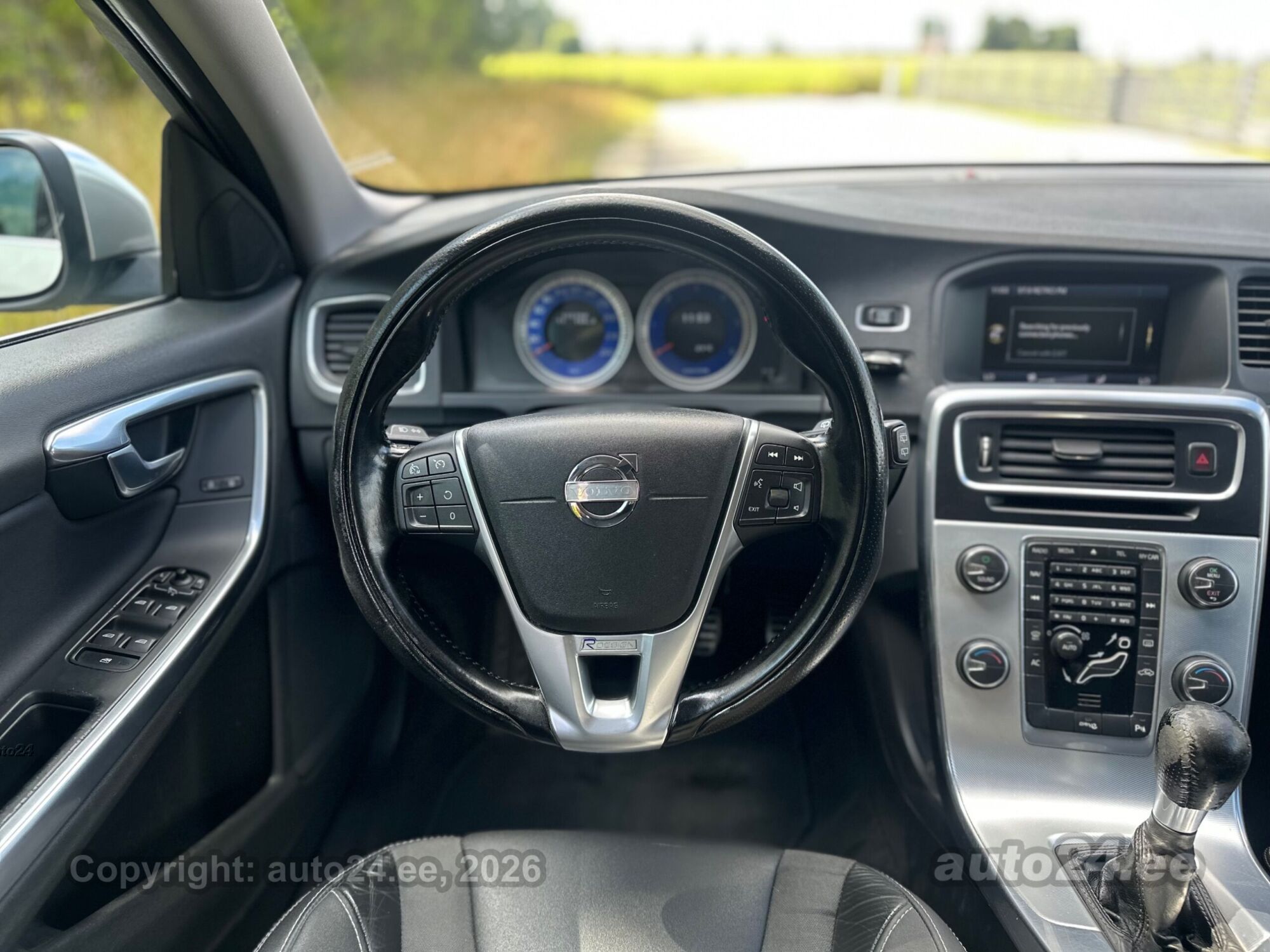 Volvo V60 - 10