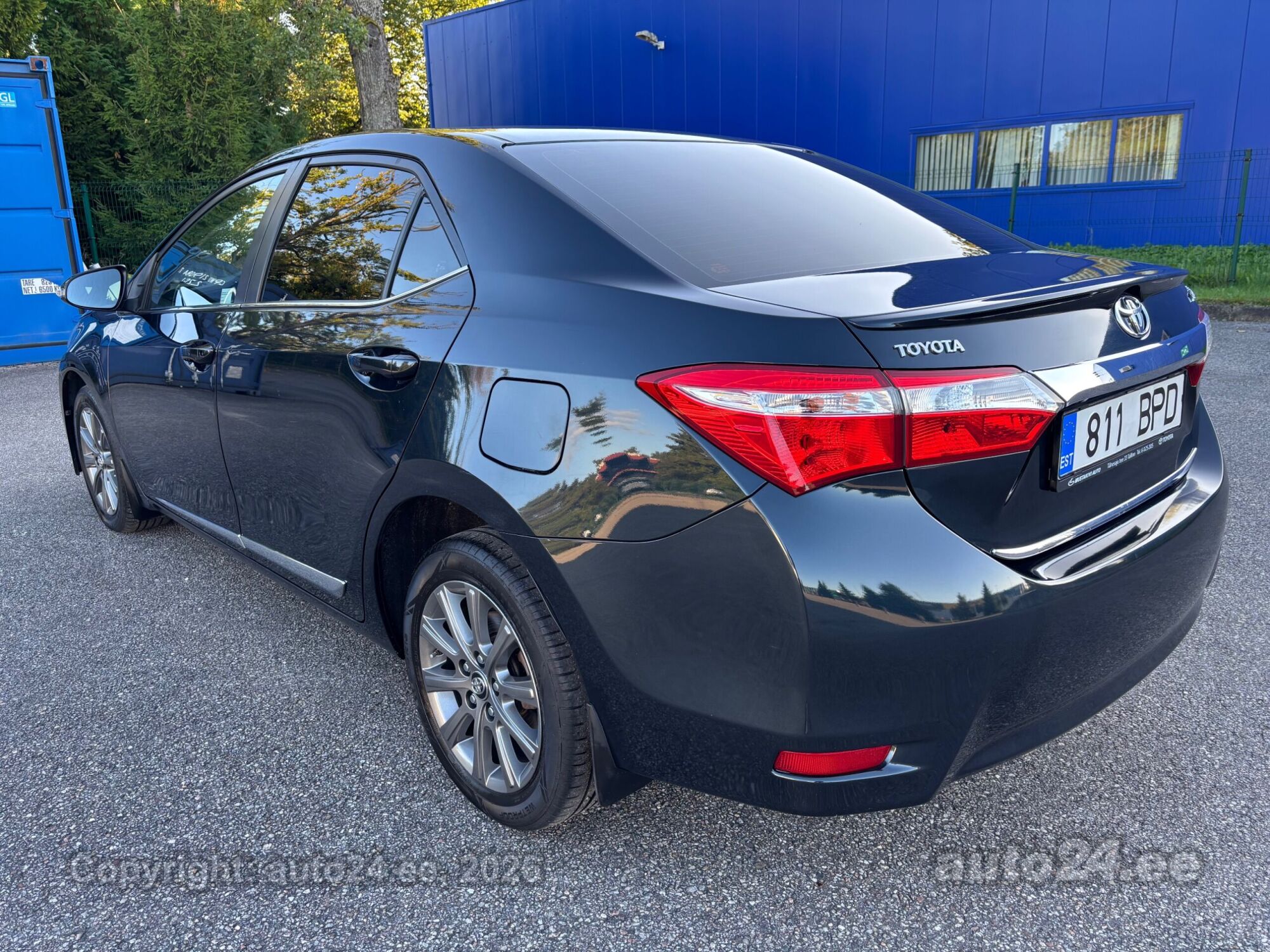 Toyota Corolla - 4