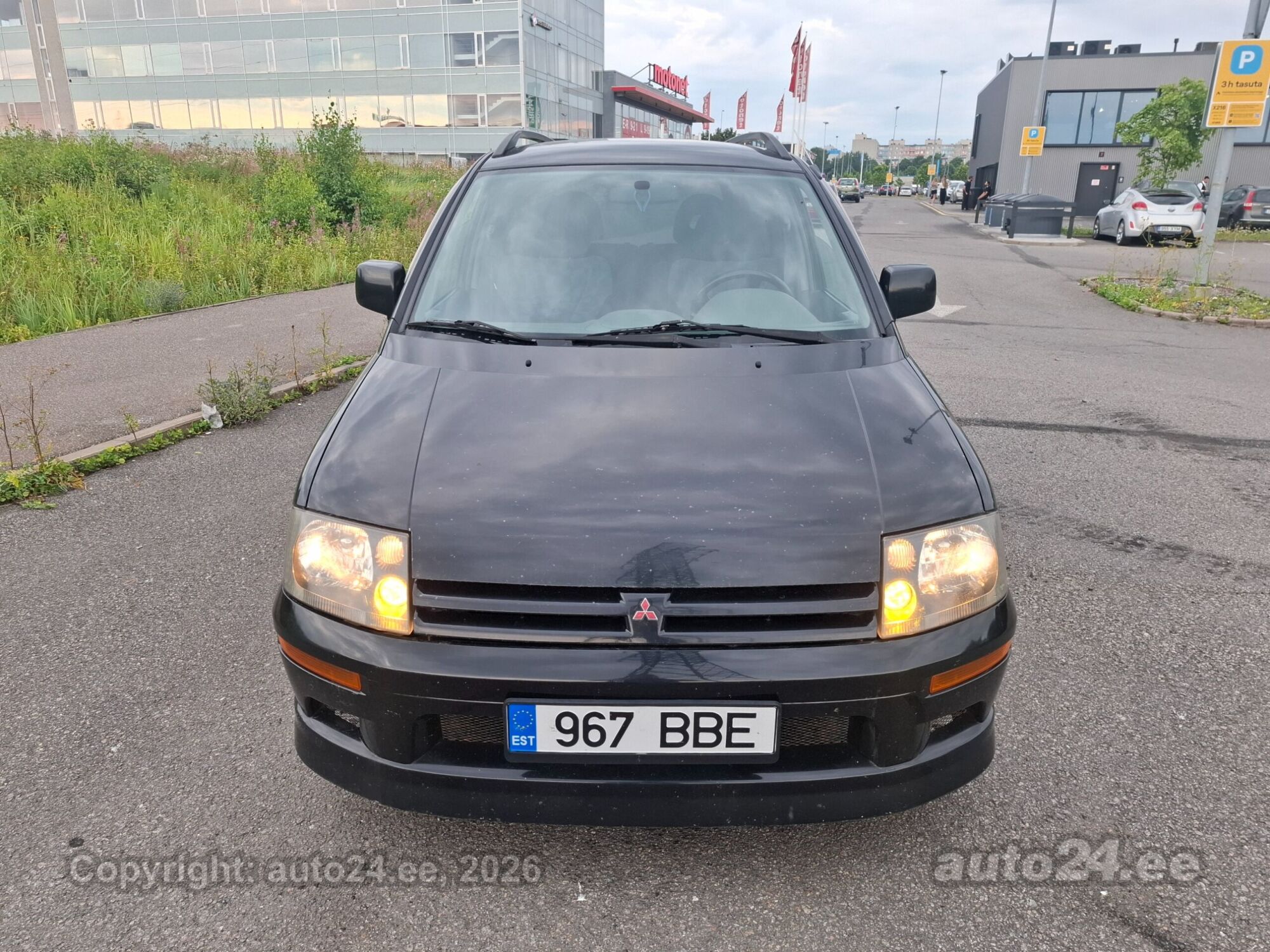 Mitsubishi Space Runner Avance 2.4 110kW 2001, photo 3/10