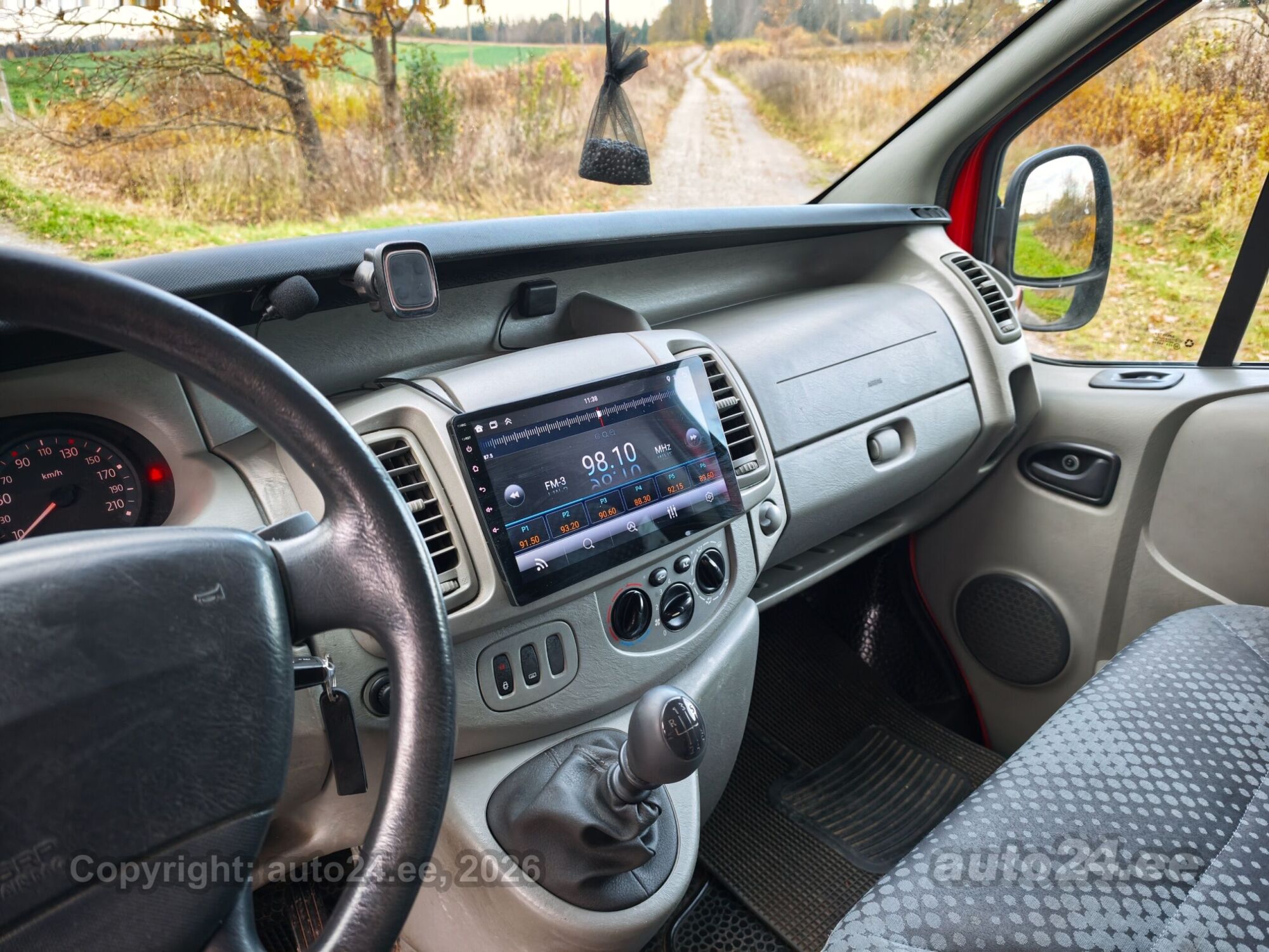 Renault Trafic 2007 — photo 22