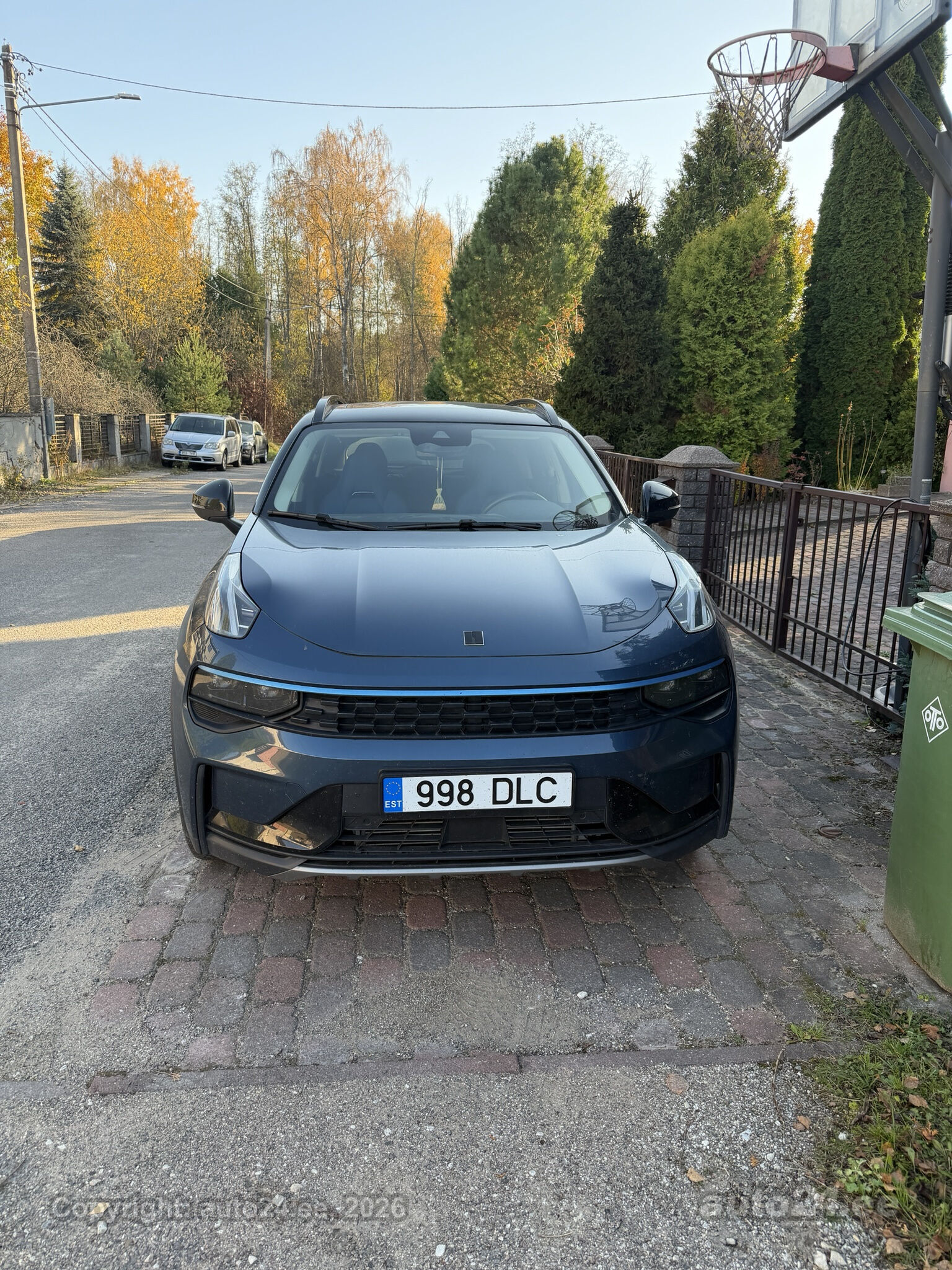 Lynk & Co 01