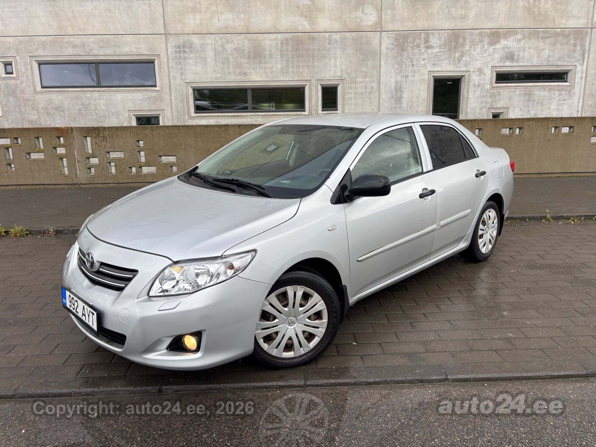 Toyota Corolla - 3