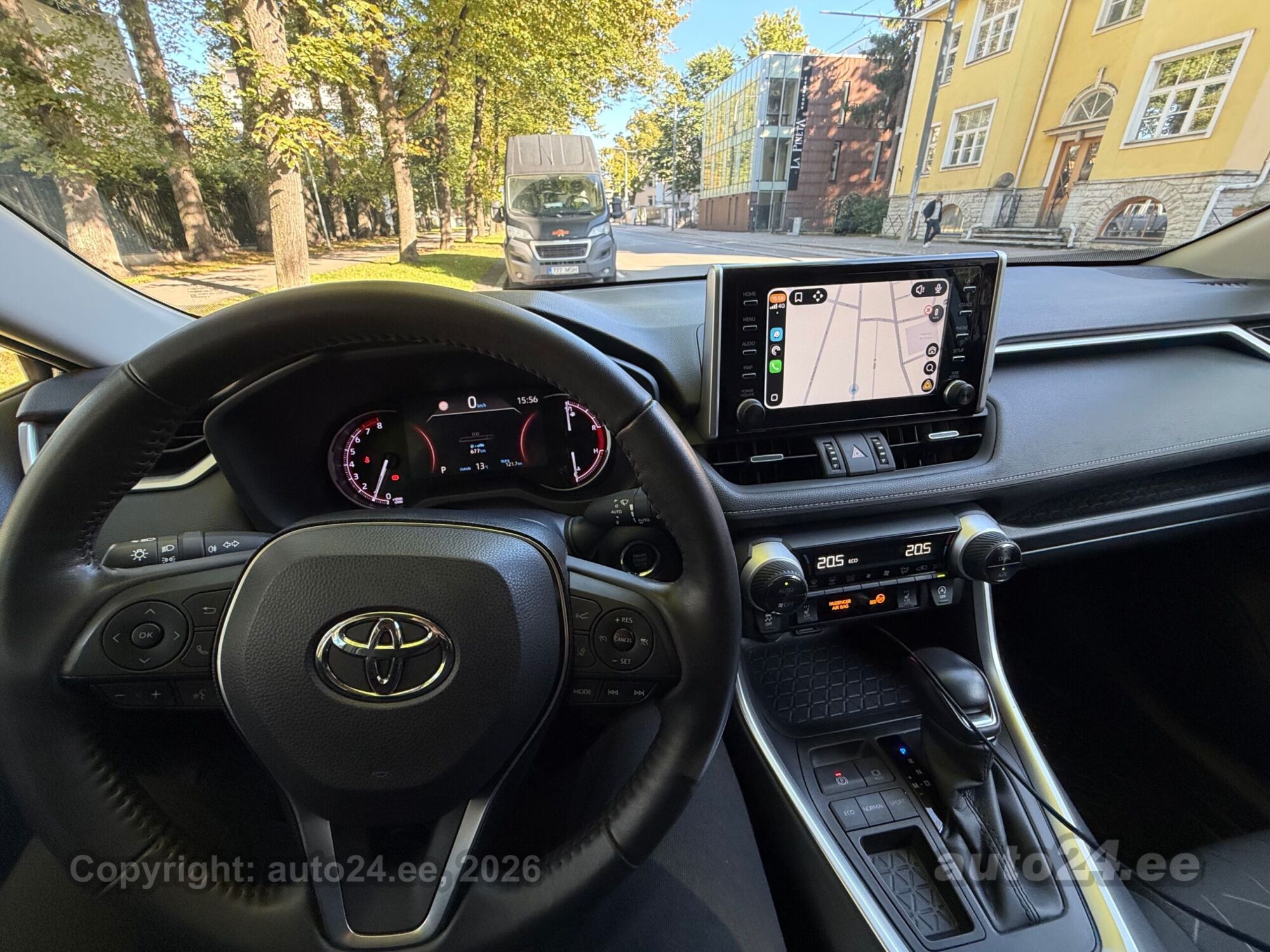 Toyota RAV4 - 11