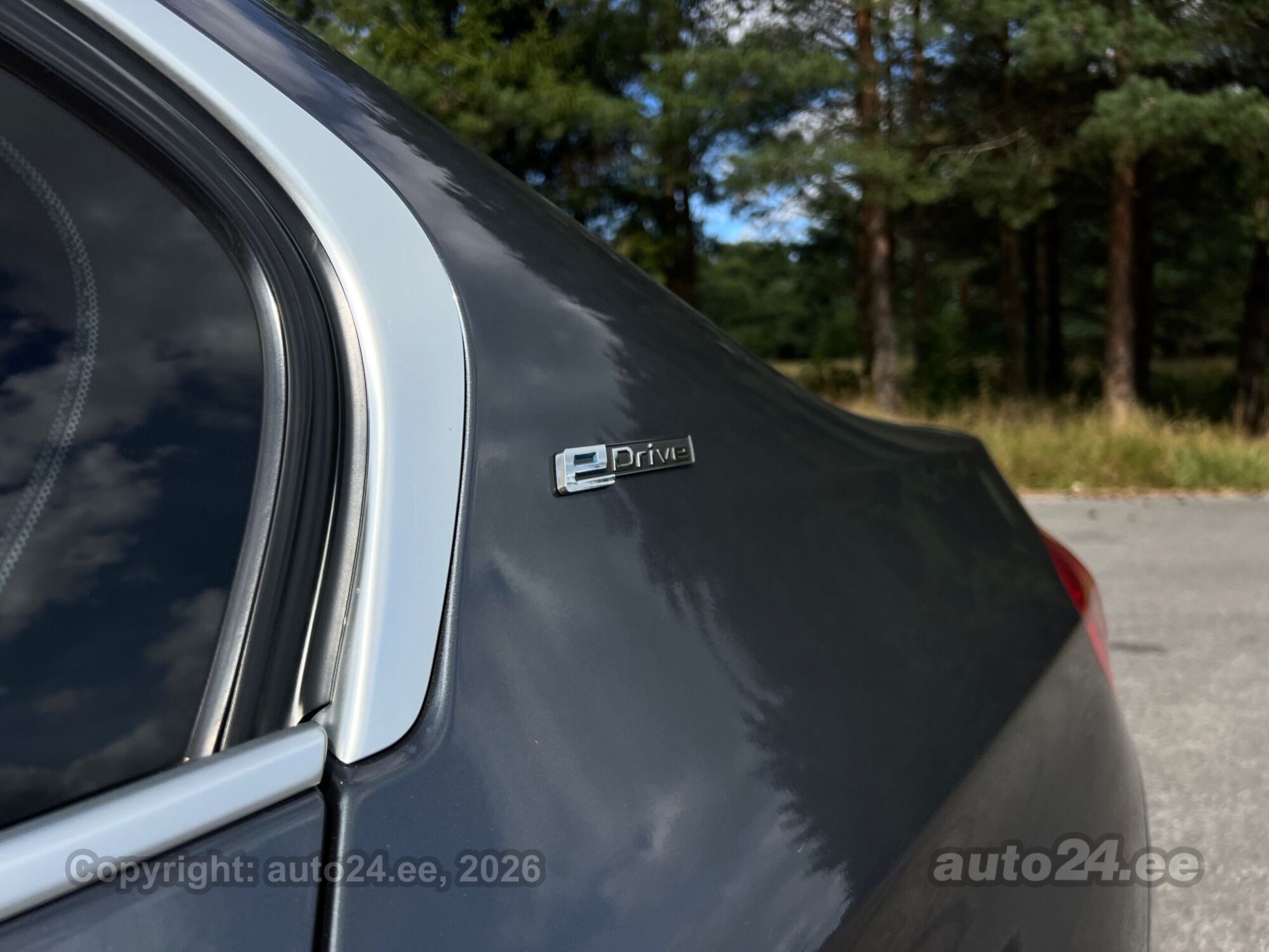 BMW 3-sarja 2016, photo 4/10