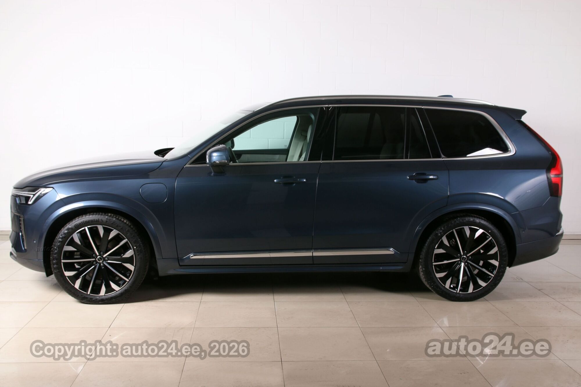 Volvo XC90 2025, photo 3/10
