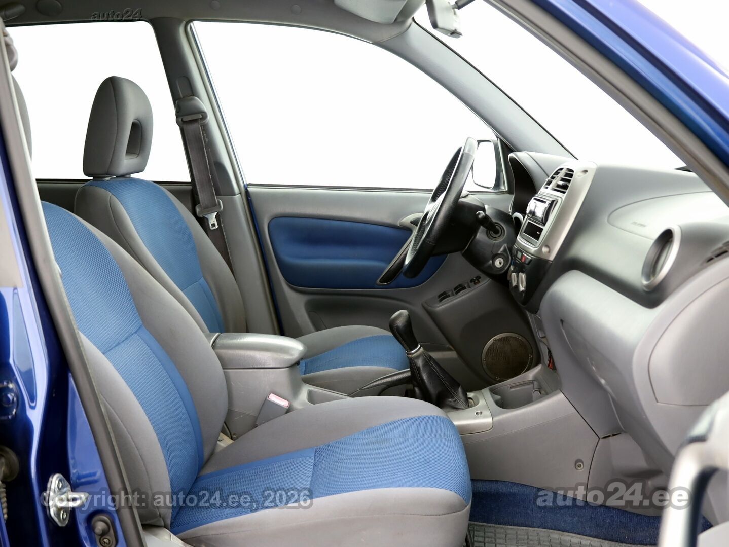 Toyota RAV4 - 6