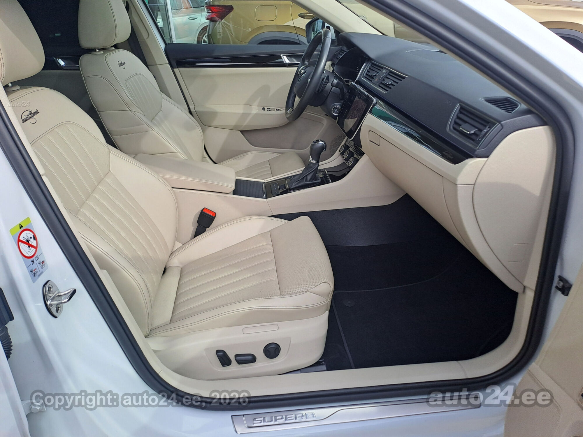 Škoda Superb - 5