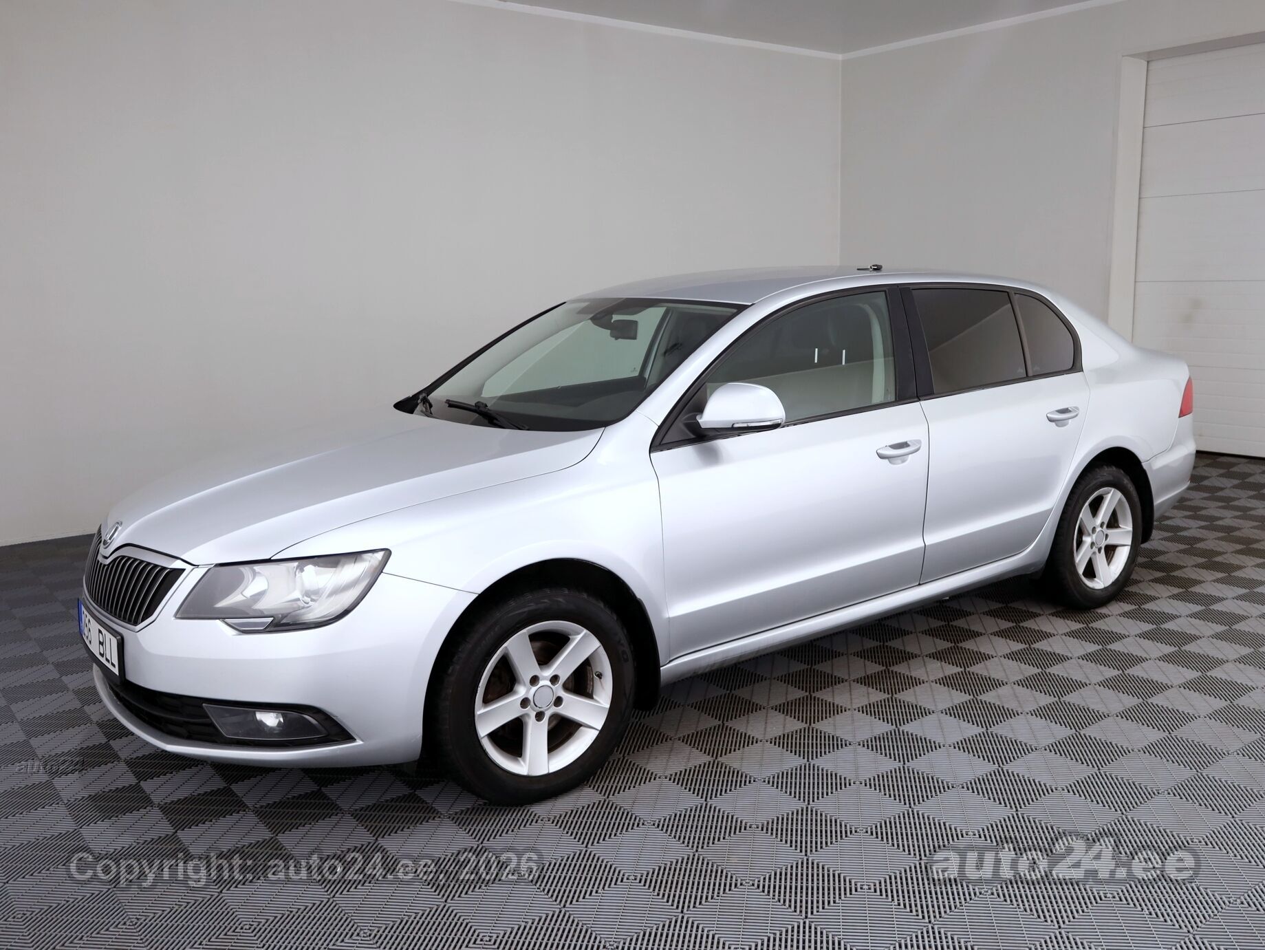 Škoda Superb - 2