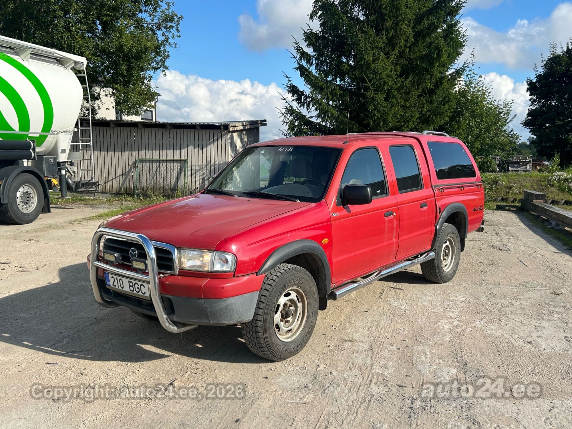 Mazda B2500 2.5 80kW