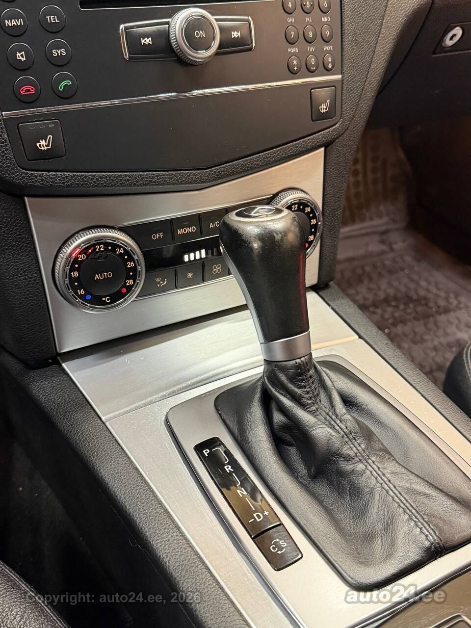 Mercedes-Benz C-Class 2008 — photo 18