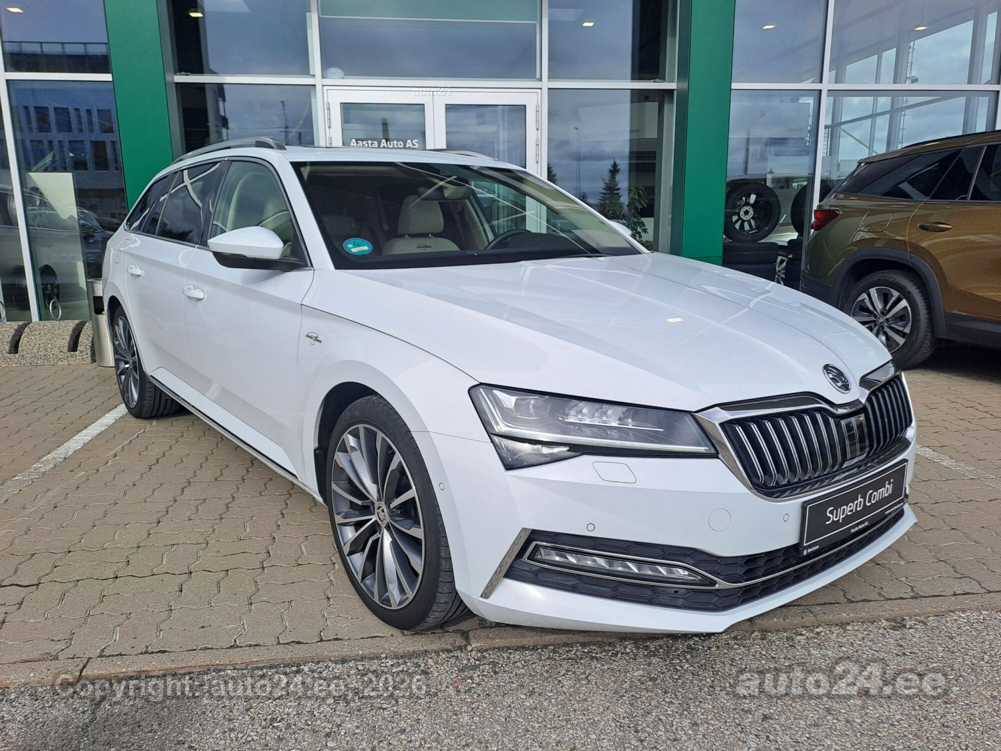 Škoda Superb - 1