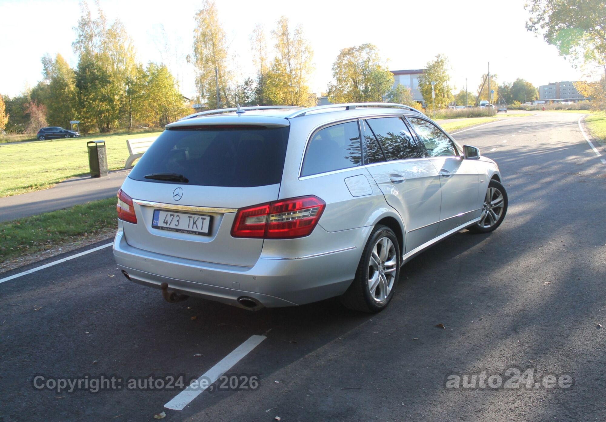 Mercedes-Benz E-Class 2010 — photo 5