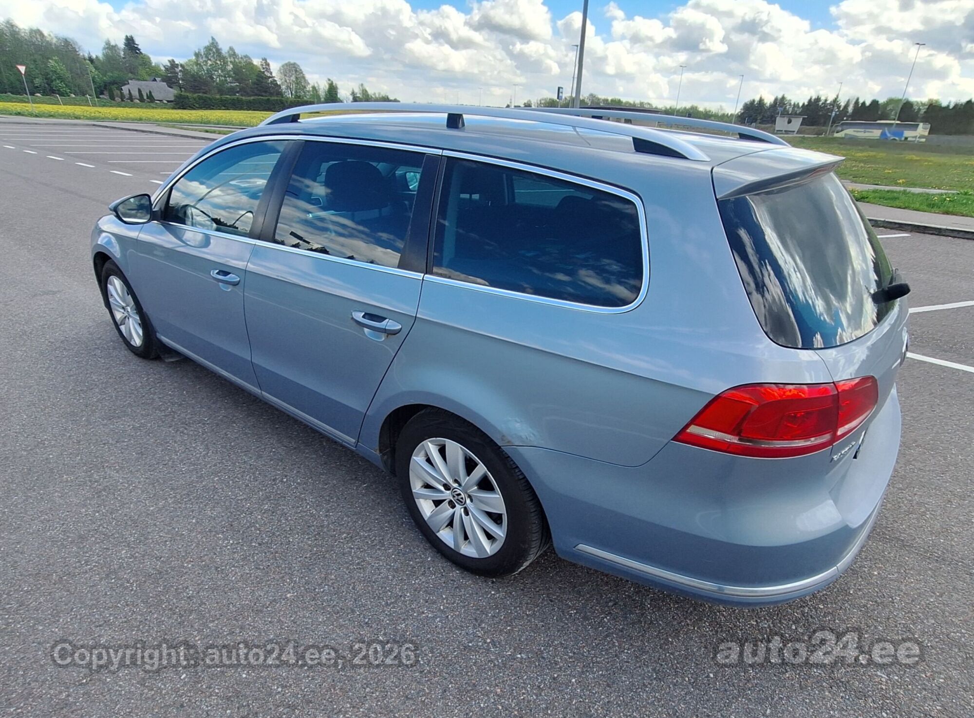 Volkswagen Passat 4Motion 2.0 103kW 2011, kuva 5/10