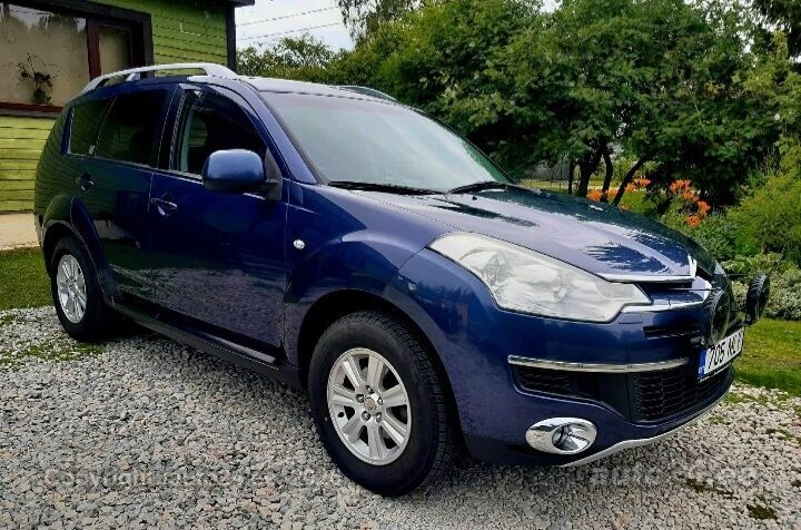 Citroen C-Crosser