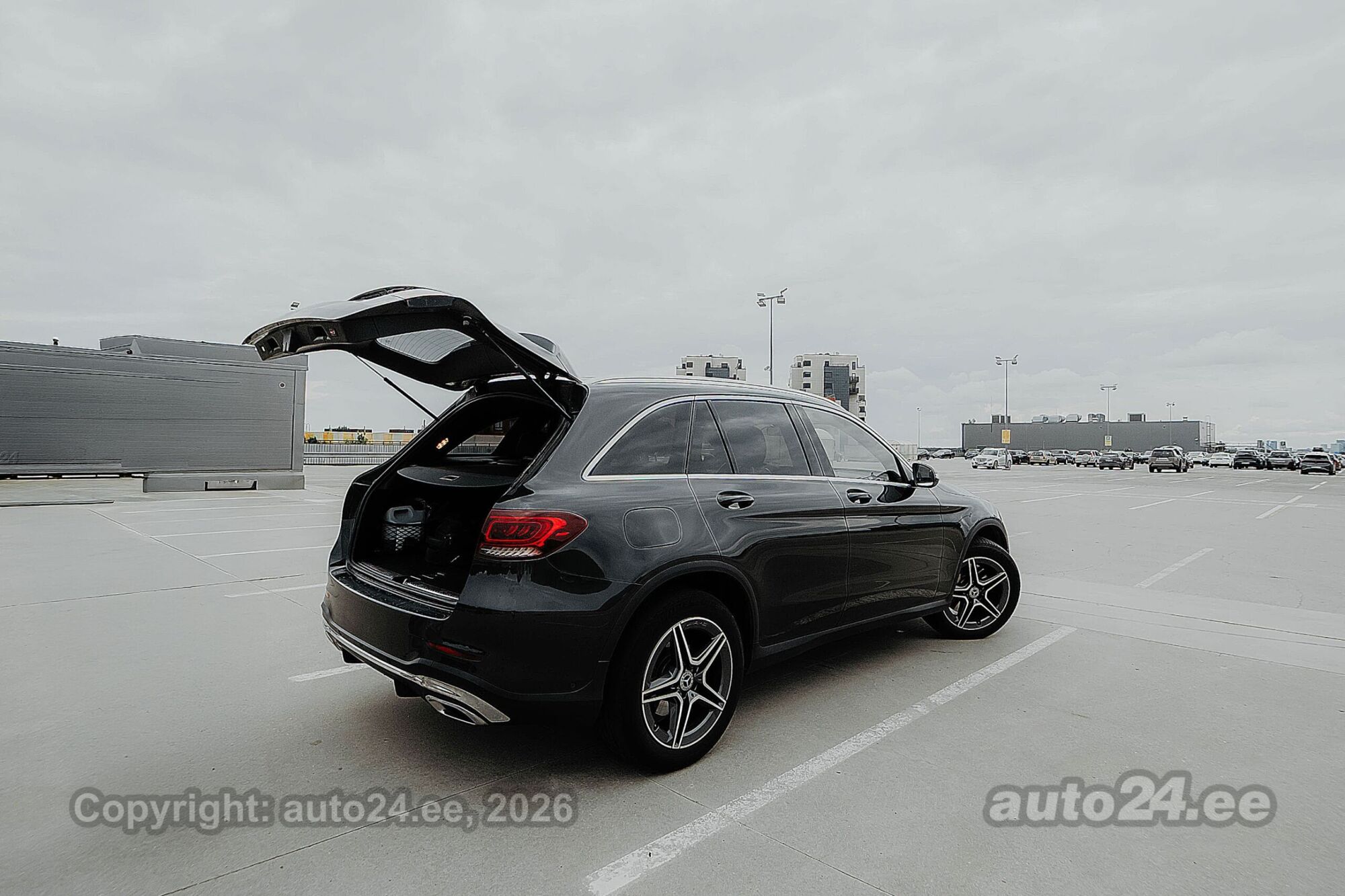 Mercedes-Benz GLC-sarja 2019, kuva 7/10