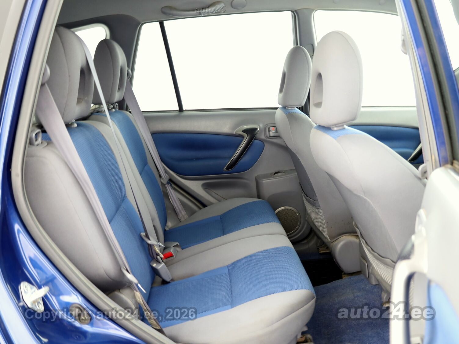 Toyota RAV4 - 7