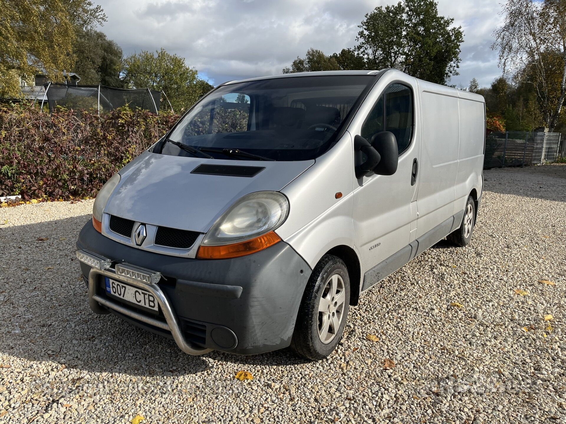Renault Trafic 2005 — вигляд ззаду