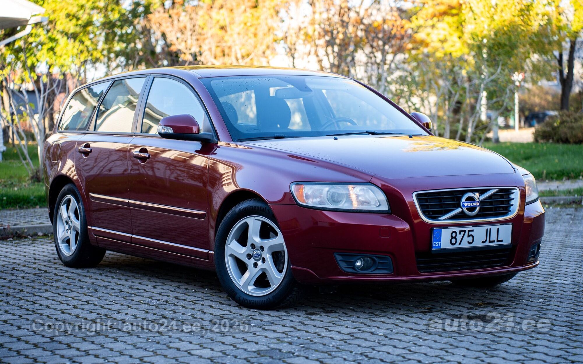 Volvo V50
