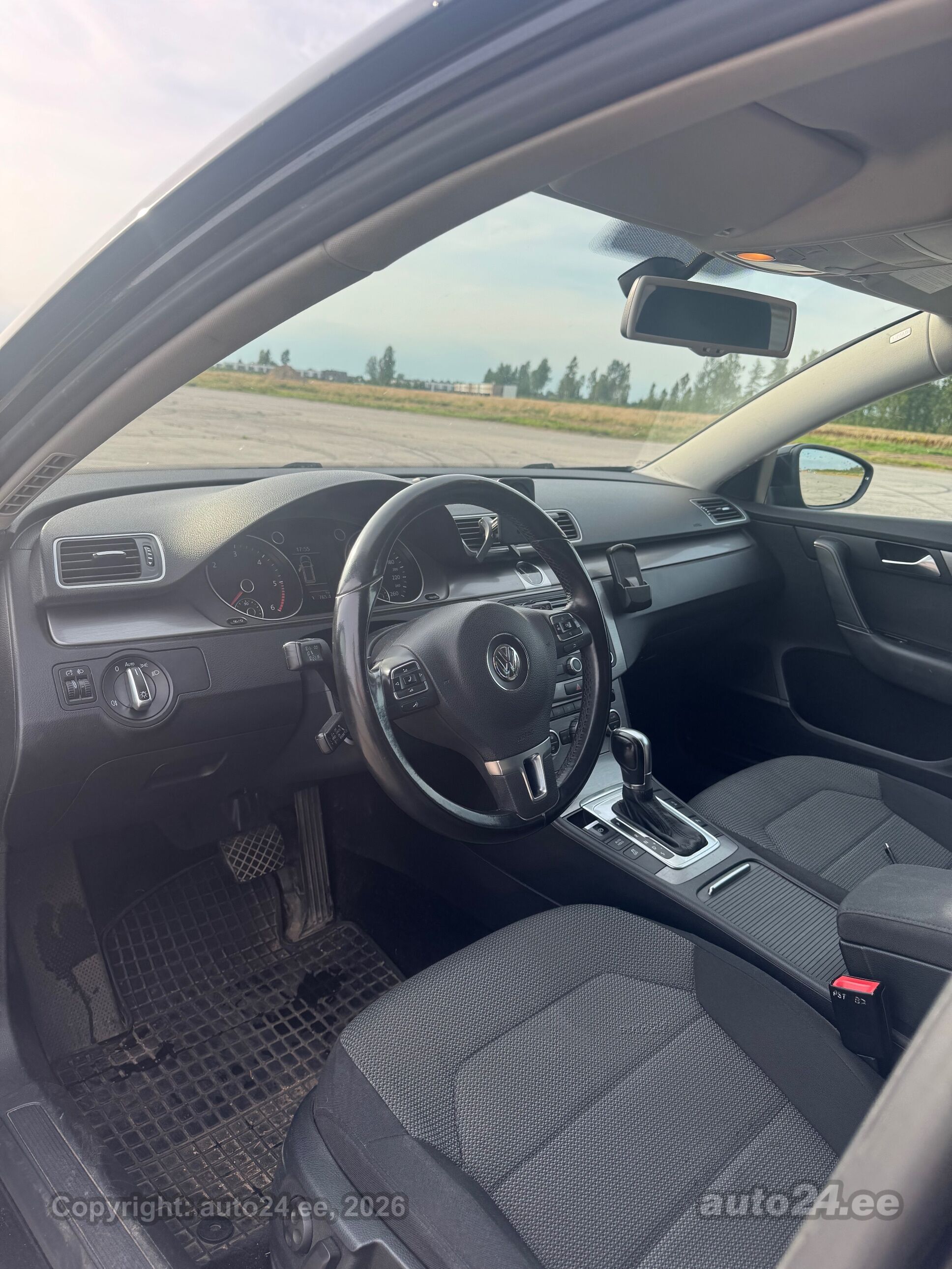 Volkswagen Passat 2013 — photo 6