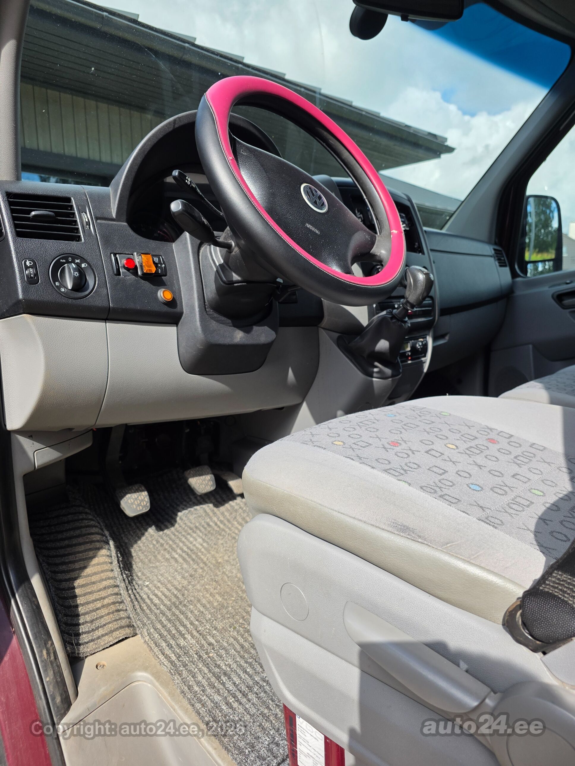 Volkswagen Crafter 2.5 120kW 2007, kuva 5/8