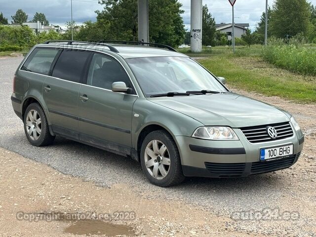 Volkswagen Passat 1.6 R4 75kW 2001, kuva 2/10