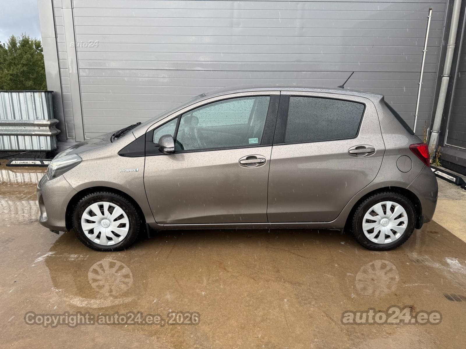 Toyota Yaris - 6