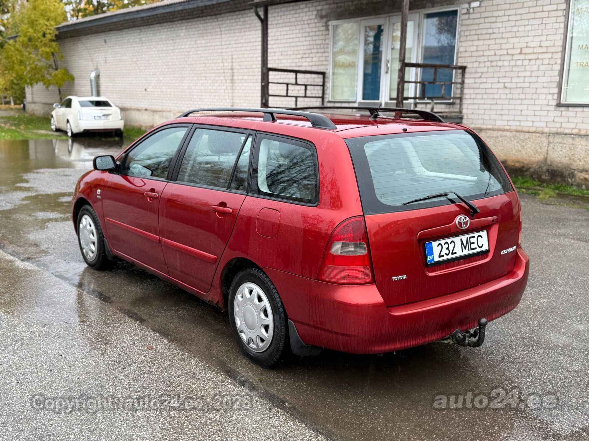 Toyota Corolla 2004 — engine 1598 cm³ (81 kW)