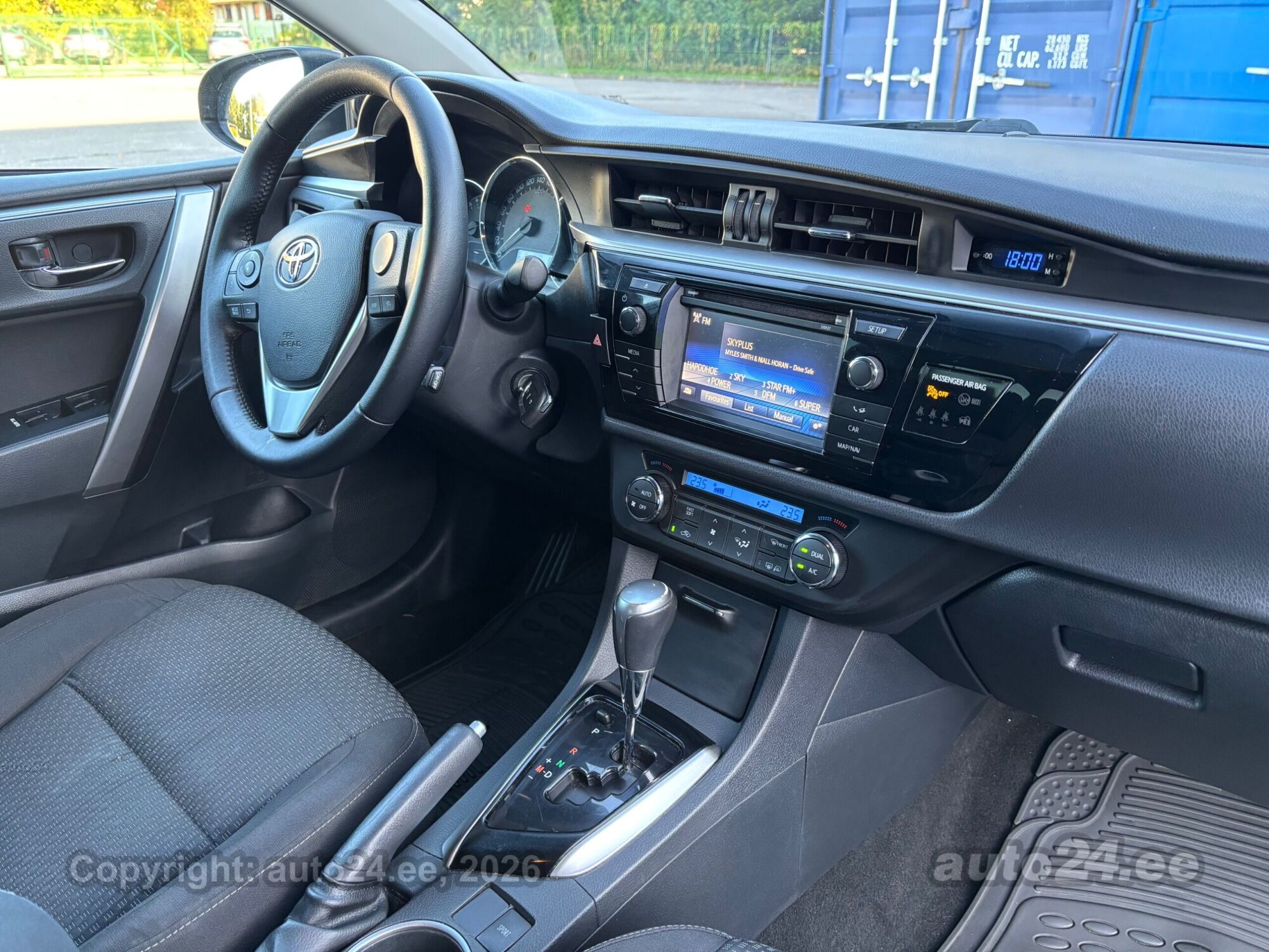 Toyota Corolla - 8
