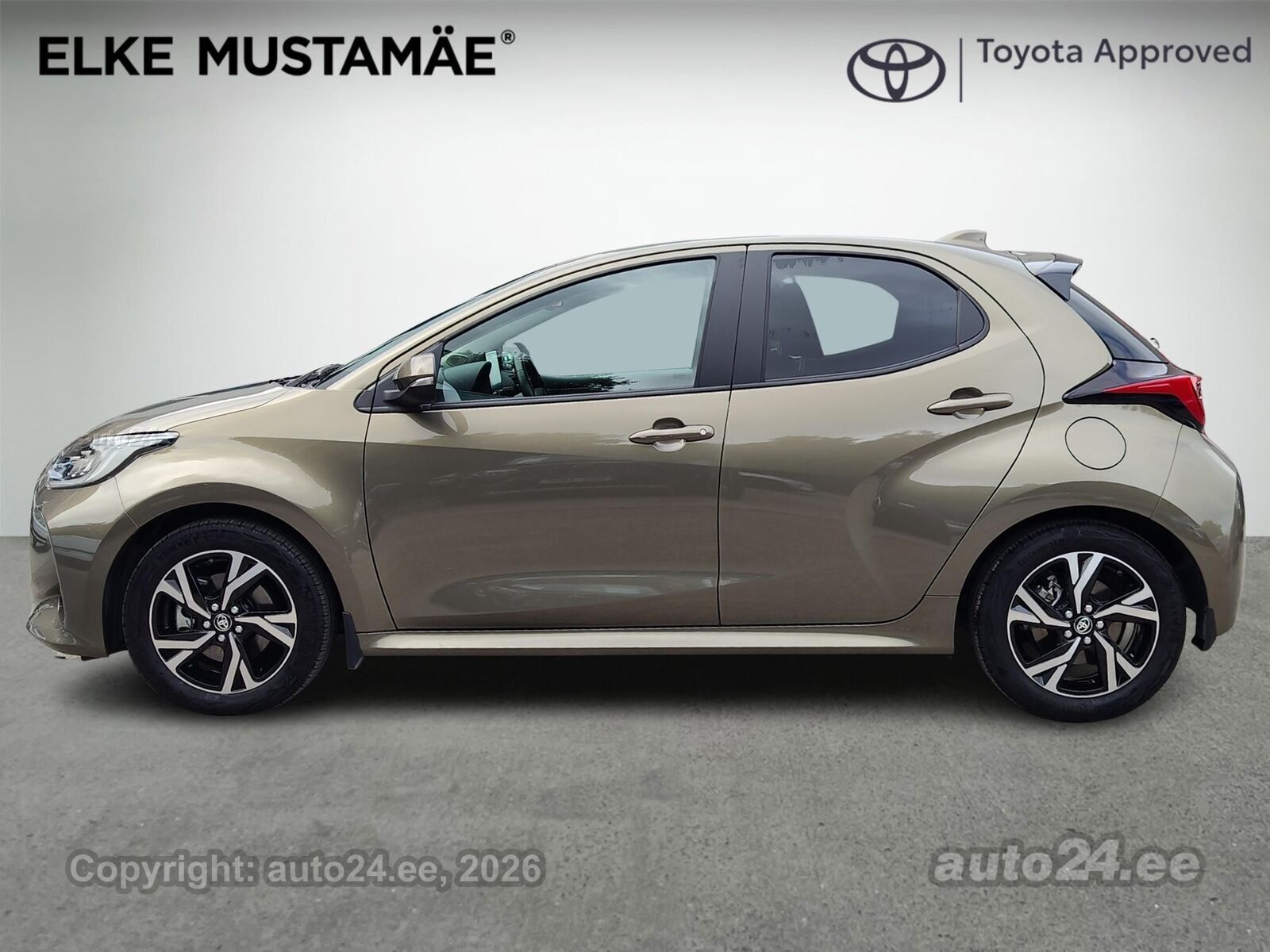 Toyota Yaris Active Plus 68kW 2025, photo 3/10