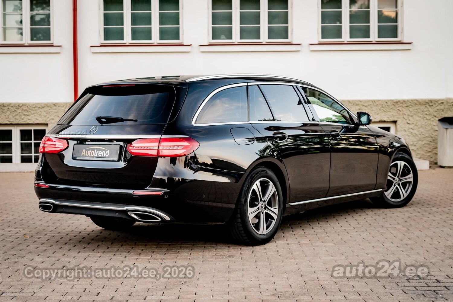 Mercedes-Benz E 220 - 7