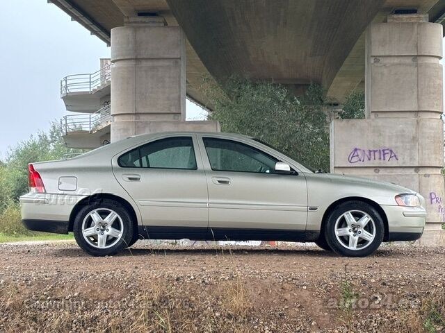 Volvo S60 - 6