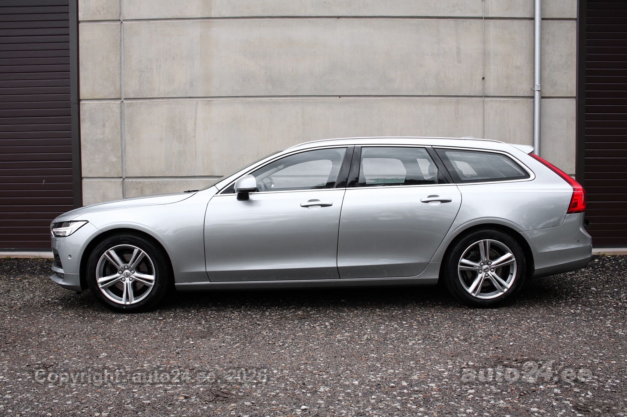 Volvo V90 - 6